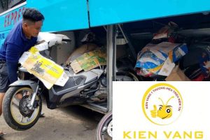 Bọc xe máy gửi xe khách
