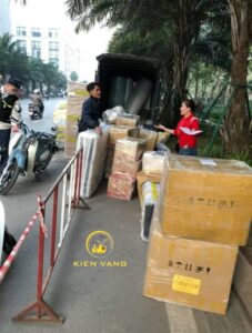 Anh Hoàng - Cư dân chung cư Grandeur Palace 138B Giảng Võ nhận xét về dịch vụ chuyển nhà Kiến Vàng.